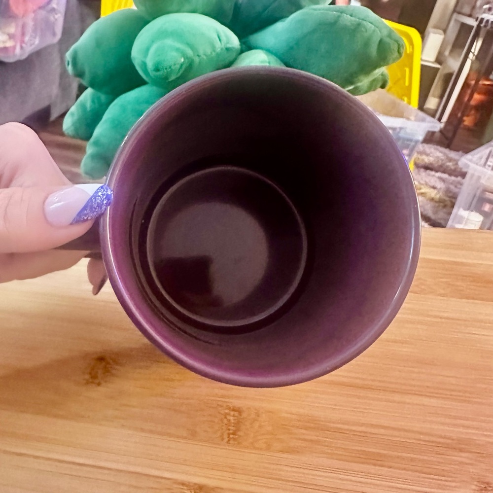 Disney Curiouser and Curiouser Mug Alice in Wonderland 20 oz Mug - Picture 6 of 9